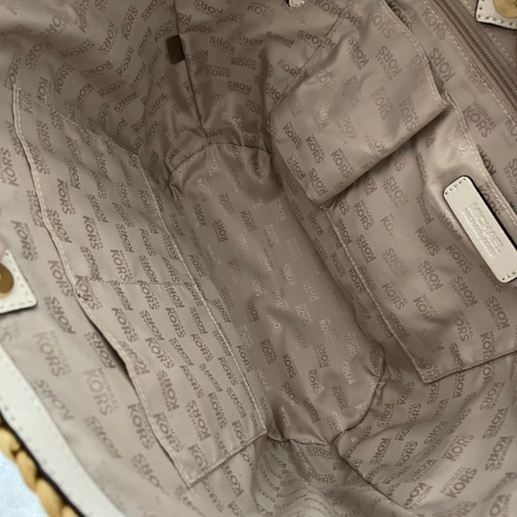 Michael Kors Straw Taco Shaped Bag - Picture 7 of 8